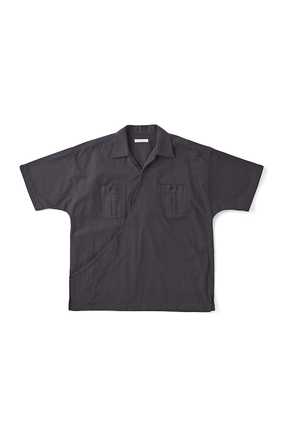 ASYMMETRY FRONT TUNIC SHIRTS (Short-Sleeve）（GRAPHITE ）