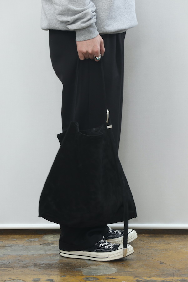 WESTERN TOTE BAG (BLACK SUEDE)