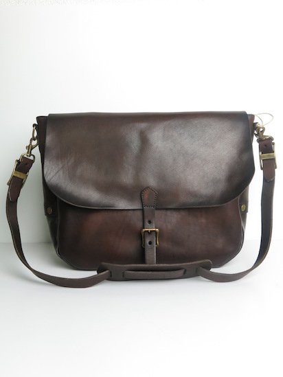 VS-248L LEATHER POSTMAN SHOULDER BAG (BROWN)