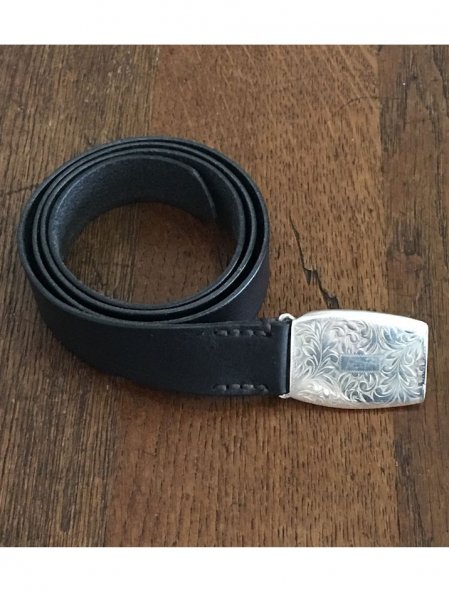 CARVING BUCKLE BELT (BLACK BROWN)