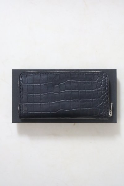 LEATHER ROUND ZIP LONG WALLET -CROCODILE EMBOSS- (BLACK)