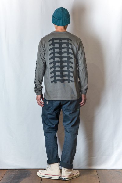 TANGUIS LONG-SLEEVE T-S <BEING> （GRAY）