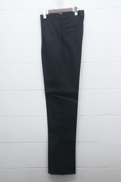 PLEATED TROUSERS (BLACK)