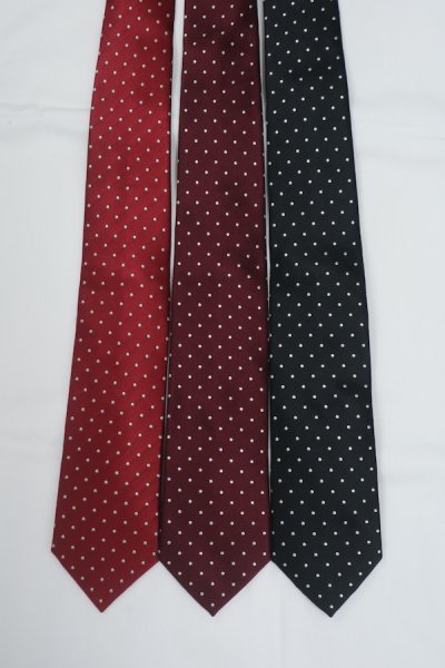 SMALL DOTS NECKTIE