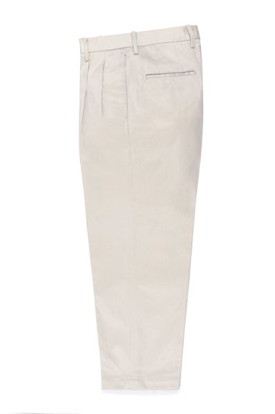 DOUBLE PLEATED CHINO TROUSERS (WHITE)