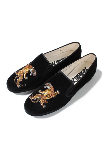 KUNG-FU SHOES (BLACK)