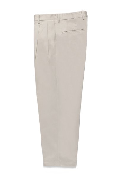 DOUBLE PLEATED CHINO TROUSERS (WHITE)