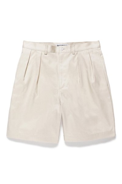 DOUBLE PLEATED CHINO SHORT TROUSERS（WHITE）