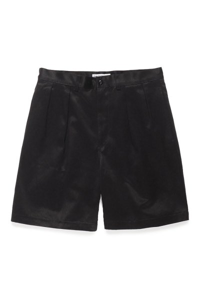 DOUBLE PLEATED CHINO SHORT TROUSERS（BLACK）