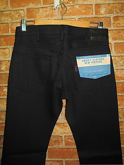 TIGHT SHOECUT DENIM （BLACK）